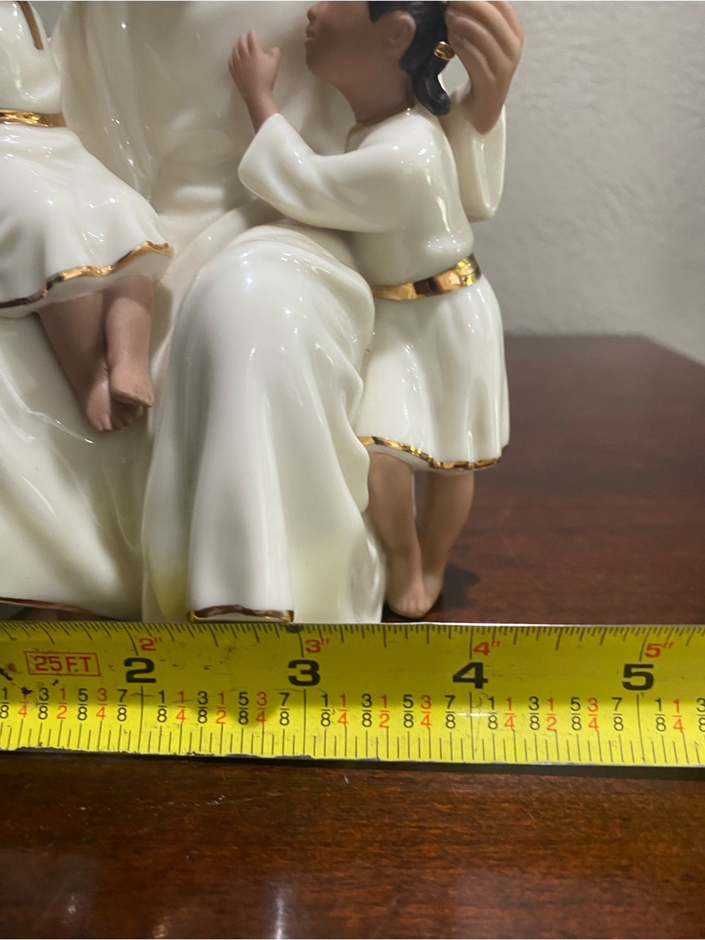 Lenox Porcelain Figurine, THE CHILDREN’S BLESSING from the Cultural Collection - Picture 10 of 10